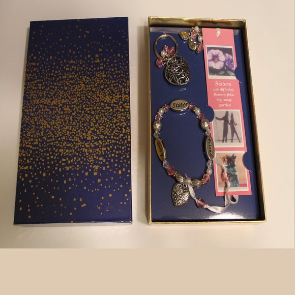 New "Sisters are different flowers" Bracelet Earrings Keychain and Bookmark Set - Picture 2 of 4